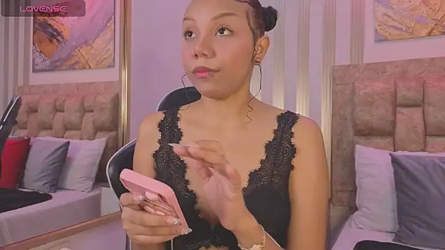 Snapshot of lilith_pink__ chatting on 31, 5, 2026 lilith pink online show from 31, 5, 2026
