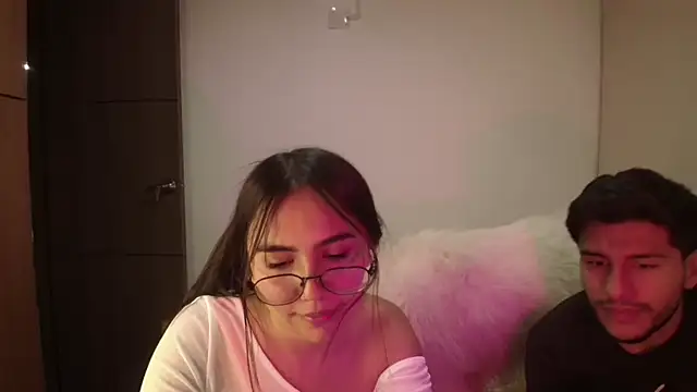Snapshot of abbyyandmaxx chatting on 15, 5, 2026 abbyyandmaxx online show from 15, 5, 2026