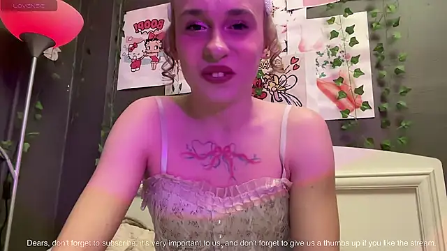 Snapshot of Miss_Amy00 chatting on 4, 7, 2026 Miss Amy00 online show from 4, 7, 2026