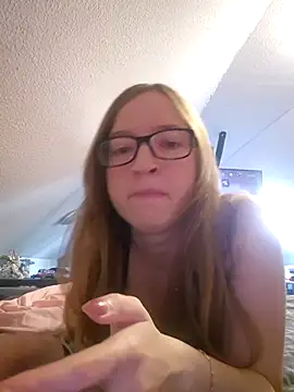 Freaky-Doll online show from 24, 5, 2026