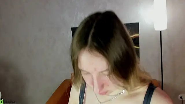 Snapshot of Lilyy_Lark chatting on 14, 5, 2026 Lilyy Lark online show from 14, 5, 2026