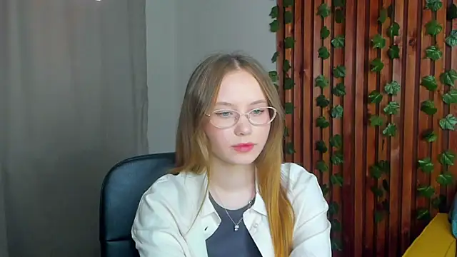 FloraLarsson online show from 27, 5, 2026