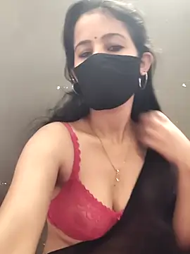 Snapshot of Kanika_76 chatting on 7, 6, 2026 Kanika 76 online show from 7, 6, 2026