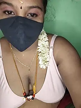 Snapshot of tamil_butterfly chatting on 9, 6, 2026 tamil butterfly online show from 9, 6, 2026