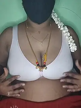 Snapshot of tamil_butterfly chatting on 25, 6, 2026 tamil butterfly online show from 25, 6, 2026