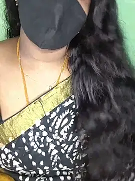 Snapshot of tamil_butterfly chatting on 3, 6, 2026 tamil butterfly online show from 3, 6, 2026