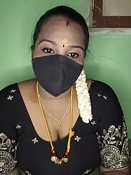 Snapshot of tamil_butterfly chatting on 10, 7, 2026 tamil butterfly online show from 10, 7, 2026