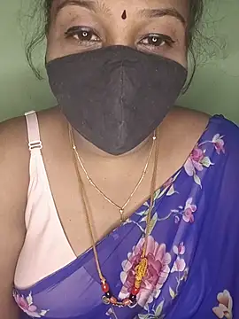 Snapshot of tamil_butterfly chatting on 3, 7, 2026 tamil butterfly online show from 3, 7, 2026