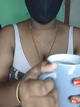 Snapshot of tamil_butterfly chatting on 2, 6, 2026 tamil butterfly online show from 2, 6, 2026