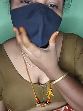 Snapshot of tamil_butterfly chatting on 1, 7, 2026 tamil butterfly online show from 1, 7, 2026