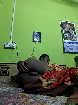 Chocolate Boy07 online show from 15, 5, 2026