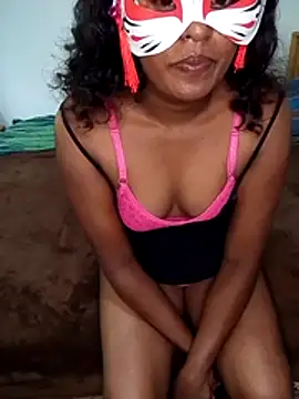 Snapshot of Kristeena- chatting on 4, 5, 2026 Kristeena- online show from 4, 5, 2026
