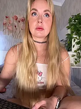Snapshot of Kitty-Kelsi chatting on 30, 5, 2026 Kitty-Kelsi online show from 30, 5, 2026