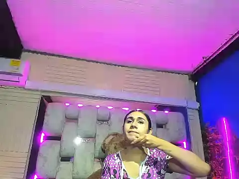 Snapshot of MahiaraHot chatting on 19, 6, 2026 MahiaraHot online show from 19, 6, 2026