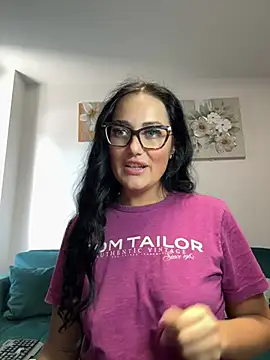 Snapshot of AnyEvyy chatting on 30, 5, 2026 AnyEvyy online show from 30, 5, 2026