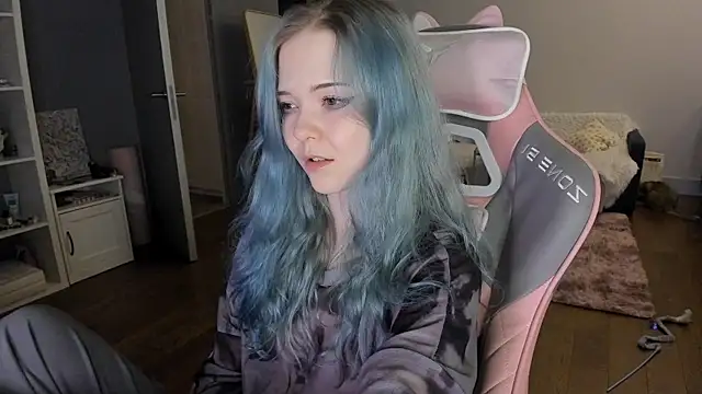 Snapshot of fairy_cassie chatting on 29, 5, 2026 fairy cassie online show from 29, 5, 2026