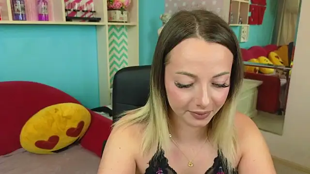 Wet Dakota online show from 12, 6, 2026