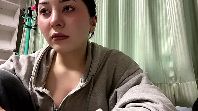 Snapshot of Sonata_Asky chatting on 25, 5, 2026 Sonata Asky online show from 25, 5, 2026
