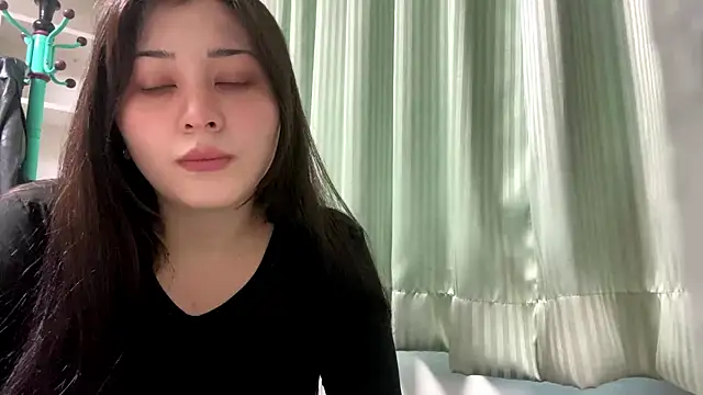 Snapshot of Sonata_Asky chatting on 15, 5, 2026 Sonata Asky online show from 15, 5, 2026