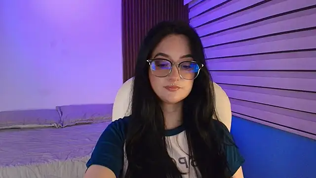 AnnyBonne9 online show from 12, 5, 2026