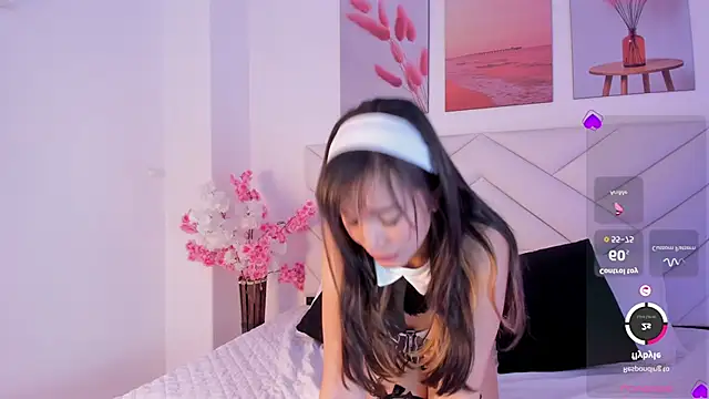 Snapshot of trixxie_18 chatting on 20, 5, 2026 trixxie 18 online show from 20, 5, 2026
