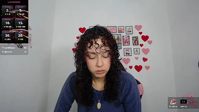 Snapshot of hannyraw chatting on 12, 5, 2026 hannyraw online show from 12, 5, 2026