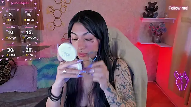 Snapshot of mia_smoke_ chatting on 7, 6, 2026 mia smoke online show from 7, 6, 2026