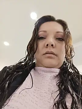 SAMANTHA--02 online show from 8, 8, 2026