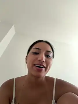 Snapshot of ScarlettVelvet chatting on 10, 7, 2026 ScarlettVelvet online show from 10, 7, 2026