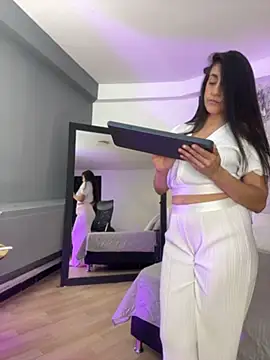 Laurent Milf online show from 25, 5, 2026