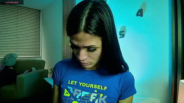 Juliette Doll  online show from 29, 5, 2026
