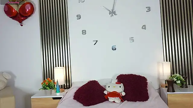 Snapshot of Juliette_Doll_ chatting on 30, 6, 2026 Juliette Doll online show from 30, 6, 2026