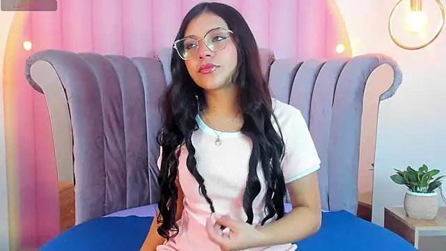 Snapshot of babe_vennus chatting on 23, 5, 2026 babe vennus online show from 23, 5, 2026