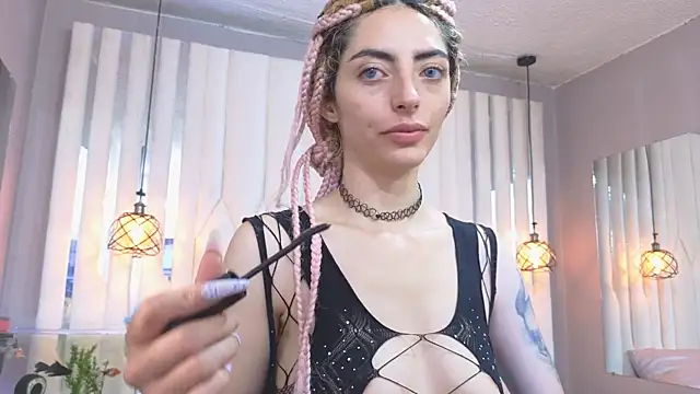 Snapshot of Pinky_doll777 chatting on 3, 6, 2026 Pinky doll777 online show from 3, 6, 2026