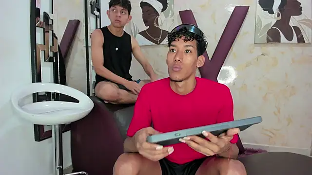 Snapshot of RED_BOYS_XXX chatting on 19, 5, 2026 RED BOYS XXX online show from 19, 5, 2026