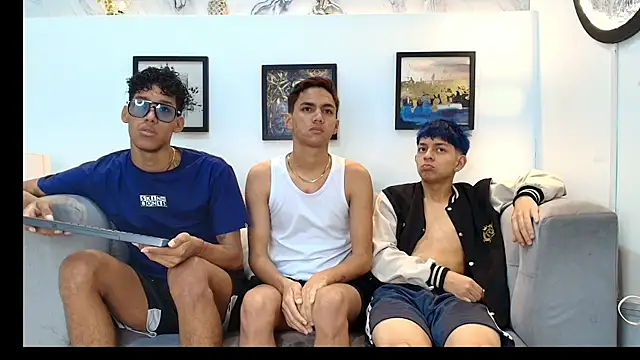Snapshot of RED_BOYS_XXX chatting on 14, 6, 2026 RED BOYS XXX online show from 14, 6, 2026