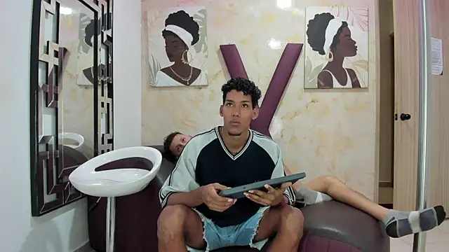 Snapshot of RED_BOYS_XXX chatting on 17, 5, 2026 RED BOYS XXX online show from 17, 5, 2026