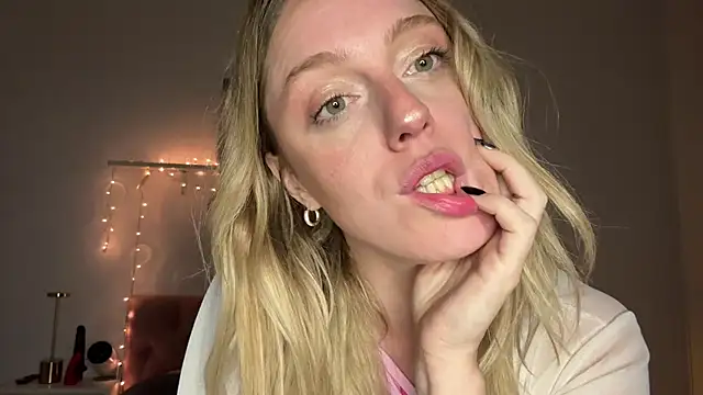 sweetemma x online show from 28, 5, 2026