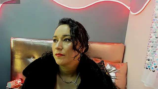 Elizabeth bennett online show from 14, 5, 2026