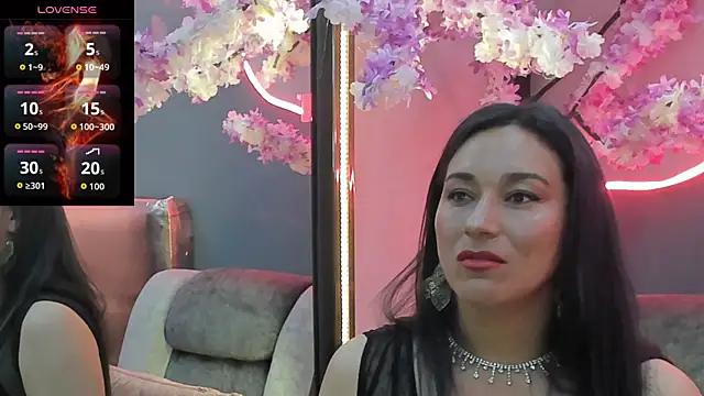 Elizabeth bennett online show from 26, 5, 2026