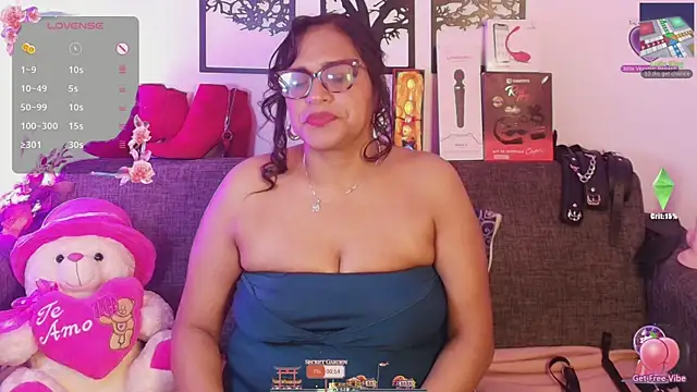 Snapshot of Angelabrowm chatting on 25, 5, 2026 Angelabrowm online show from 25, 5, 2026