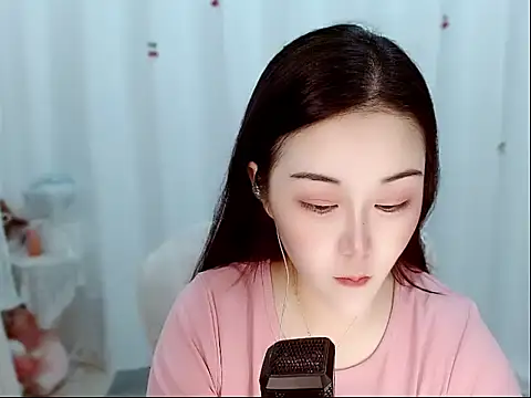 Amy-cnbaby online show from 27, 5, 2026
