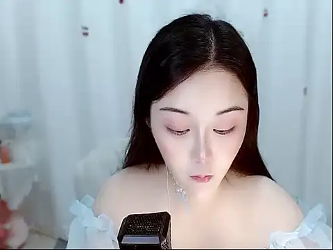 Amy-cnbaby online show from 16, 5, 2026