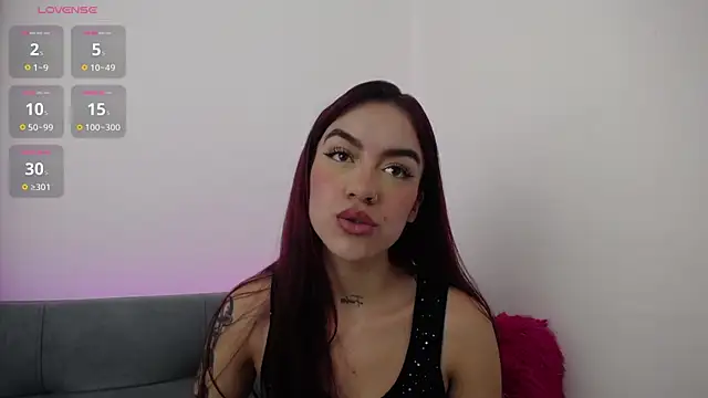 Snapshot of tessafoxie chatting on 11, 5, 2026 tessafoxie online show from 11, 5, 2026