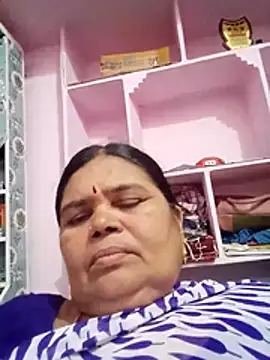 Snapshot of dheepika11 chatting on 5, 6, 2026 dheepika11 online show from 5, 6, 2026
