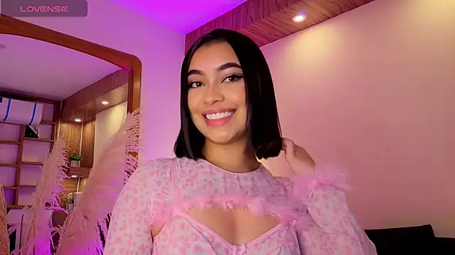 Snapshot of Chloe_monroee chatting on 9, 5, 2026 Chloe monroee online show from 9, 5, 2026