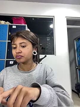 Snapshot of Noa_lau chatting on 23, 7, 2026 Noa lau online show from 23, 7, 2026