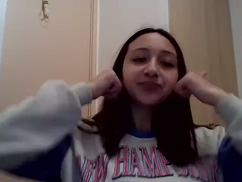 Snapshot of 010874 chatting on 29, 5, 2026 010874 online show from 29, 5, 2026