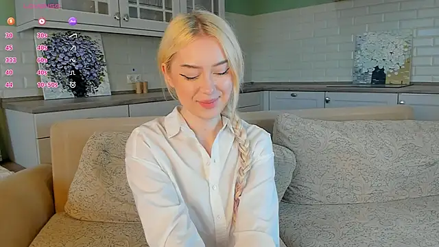 Chanelbayerr online show from 4, 7, 2026