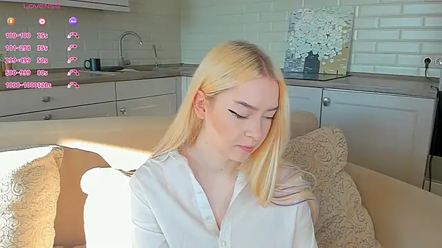 Chanelbayerr online show from 5, 7, 2026